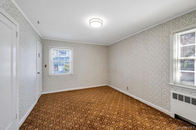 25719 87th Road, Floral Park, NY 11001