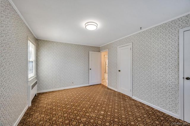 25719 87th Road, Floral Park, NY 11001