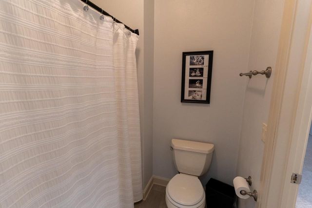522 E TALLGRASS DRIVE, Appleton, WI 54913