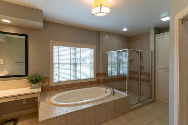 522 E TALLGRASS DRIVE, Appleton, WI 54913