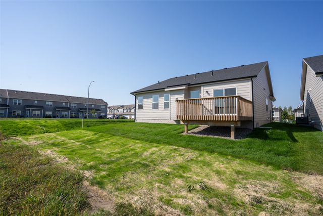 301 NE Meadow Lane, Ankeny, IA 50021
