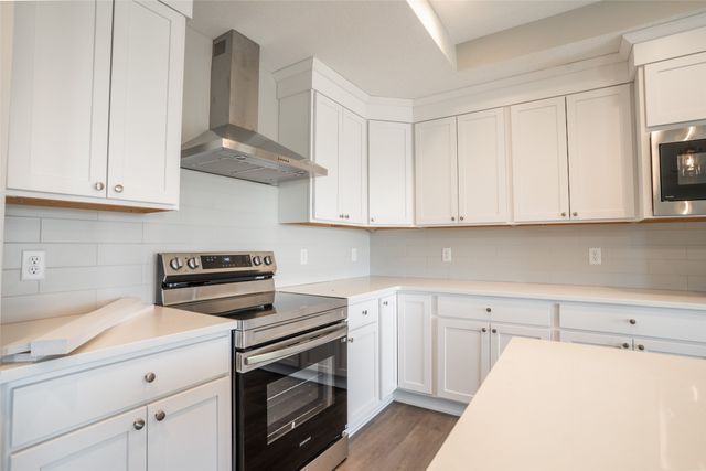 301 NE Meadow Lane, Ankeny, IA 50021