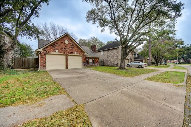 16830 Scenic Gardens Drive, Spring, TX 77379