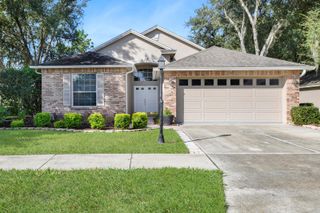 8040 ARCADIAN COURT, Mount Dora, FL 32757
