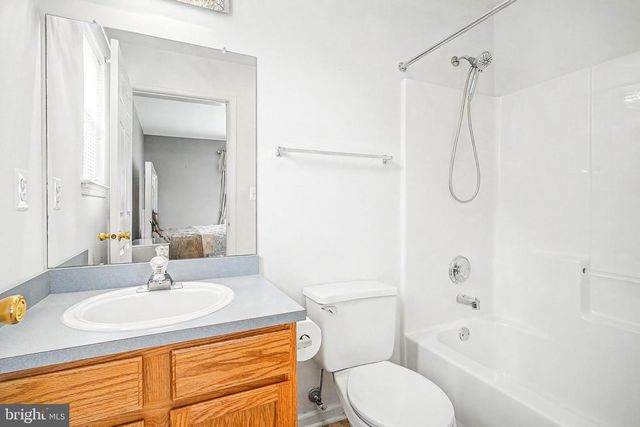 111 PINE VALLEY CT, Little Egg Harbor Twp, NJ 08087