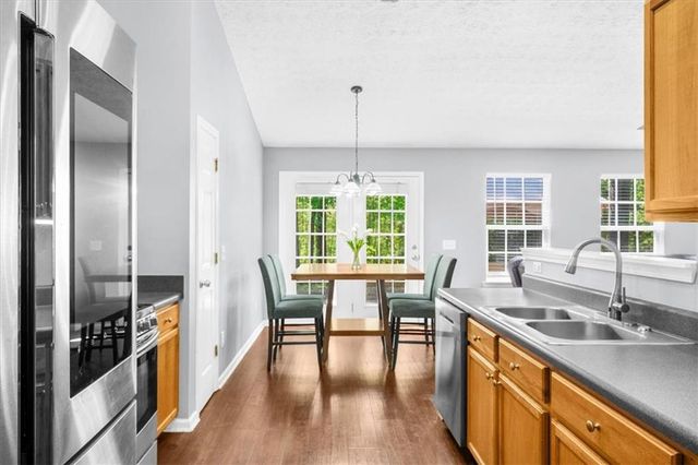 3255 Bridgeshaw Drive, Cumming, GA 30028