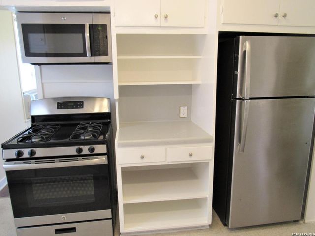 454 Bailey, San Antonio, TX 78210