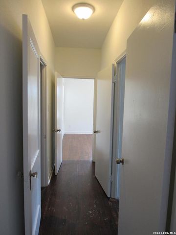 454 Bailey, San Antonio, TX 78210