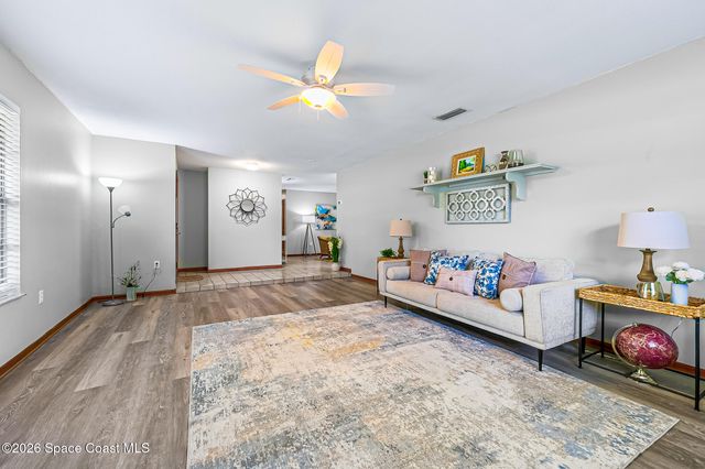 1100 Wabasso Avenue SE, Palm Bay, FL 32909