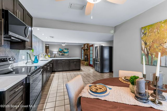 1100 Wabasso Avenue SE, Palm Bay, FL 32909
