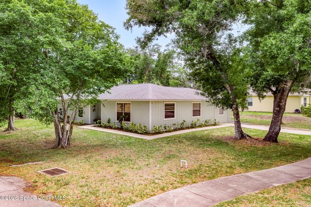 1100 Wabasso Avenue SE, Palm Bay, FL 32909