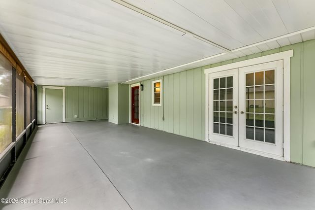1100 Wabasso Avenue SE, Palm Bay, FL 32909