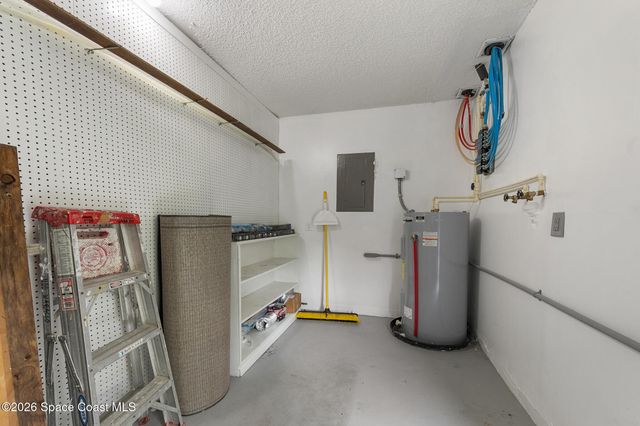 1100 Wabasso Avenue SE, Palm Bay, FL 32909