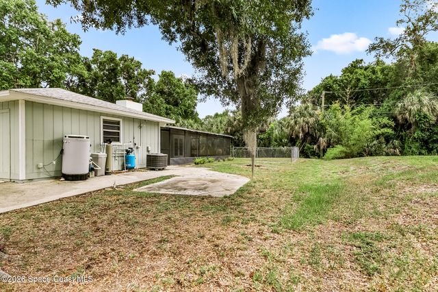 1100 Wabasso Avenue SE, Palm Bay, FL 32909