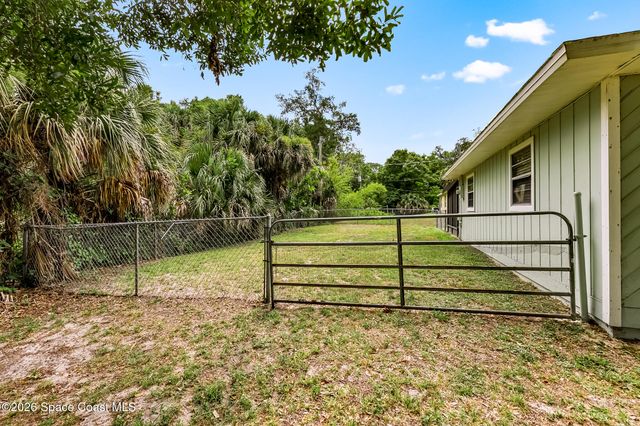 1100 Wabasso Avenue SE, Palm Bay, FL 32909