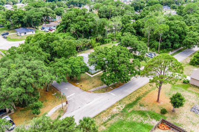 1100 Wabasso Avenue SE, Palm Bay, FL 32909