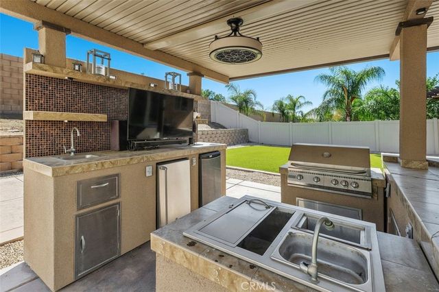 7066 Almandine, Jurupa Valley, CA 92509