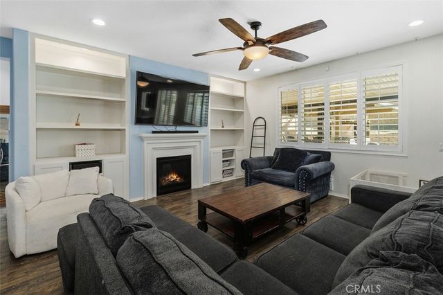 7066 Almandine, Jurupa Valley, CA 92509