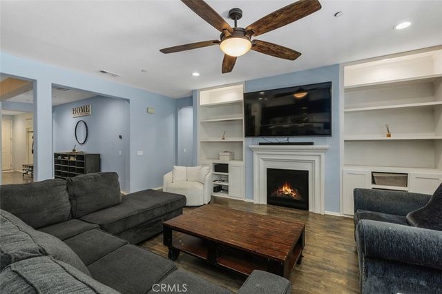 7066 Almandine, Jurupa Valley, CA 92509