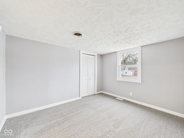 2102 Crystal Street, Anderson, IN 46012