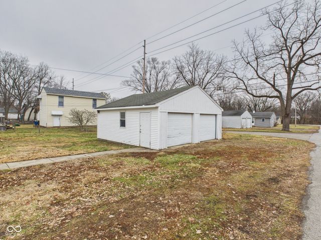 2102 Crystal Street, Anderson, IN 46012