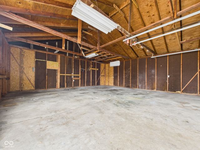 2102 Crystal Street, Anderson, IN 46012