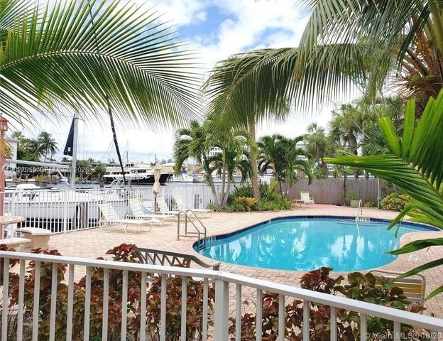 815 Middle River Dr 203, Fort Lauderdale, FL 33304