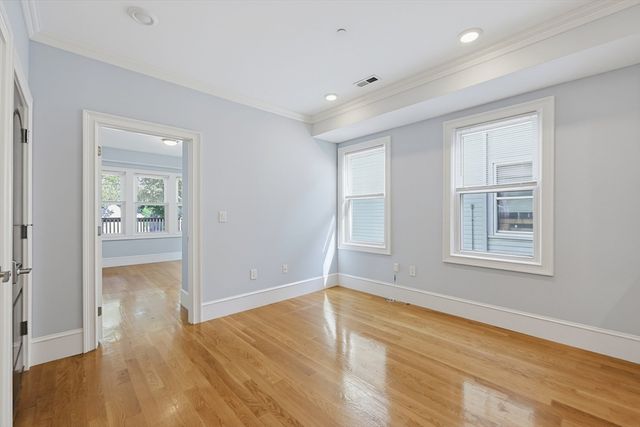 4370 Washington St 2, Boston, MA 02131
