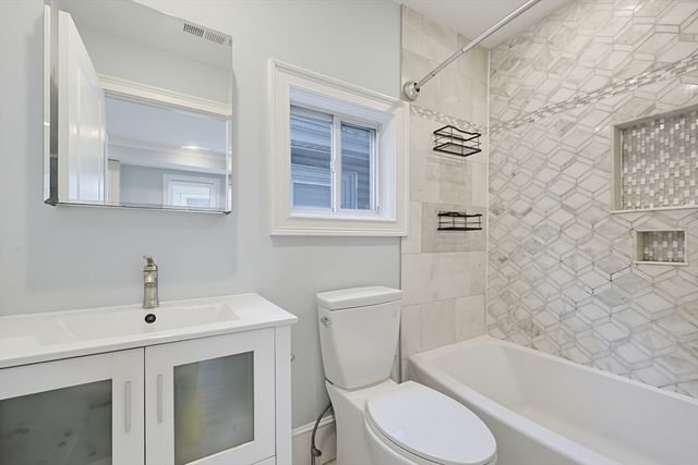 4370 Washington St 2, Boston, MA 02131