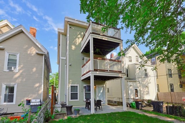 4370 Washington St 2, Boston, MA 02131