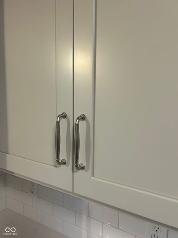 5208 E 9th Street, Indianapolis, IN 46219