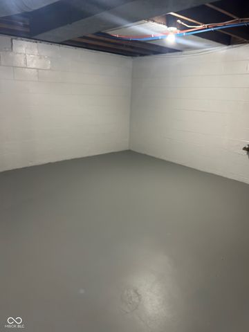 5208 E 9th Street, Indianapolis, IN 46219