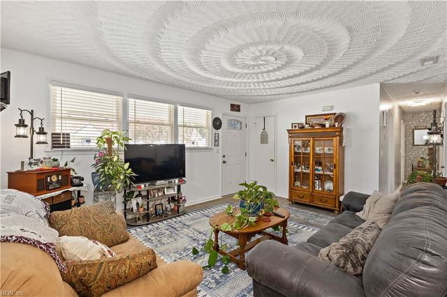 6522 Pugh ST, Norfolk, VA 23513