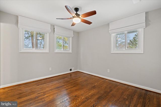 1017 CROTON DR, Alexandria, VA 22308