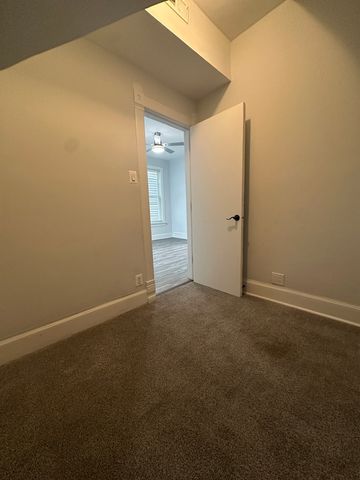 3625 W Shakespeare Avenue 3, Chicago, IL 60647