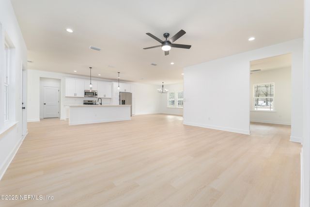 2226 S COCOA Avenue S, Middleburg, FL 32068