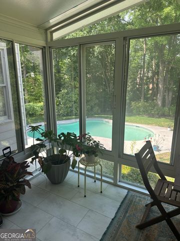 314 Savannah Place, Loganville, GA 30052