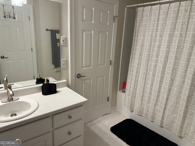 314 Savannah Place, Loganville, GA 30052