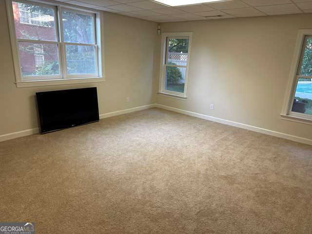 314 Savannah Place, Loganville, GA 30052