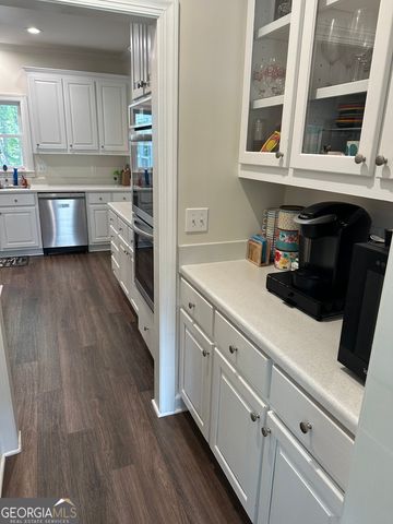 314 Savannah Place, Loganville, GA 30052