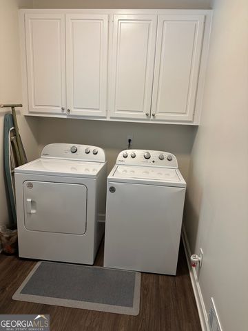 314 Savannah Place, Loganville, GA 30052