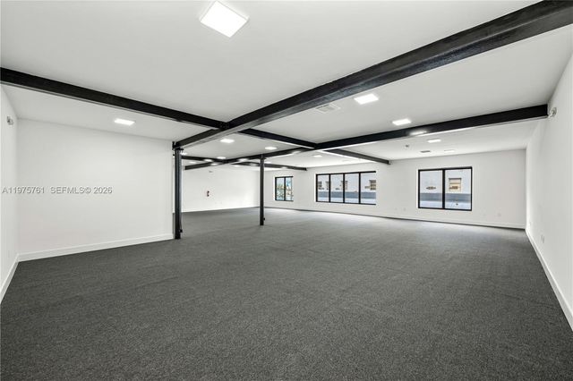 129 N Miami Ave, Miami, FL 33128