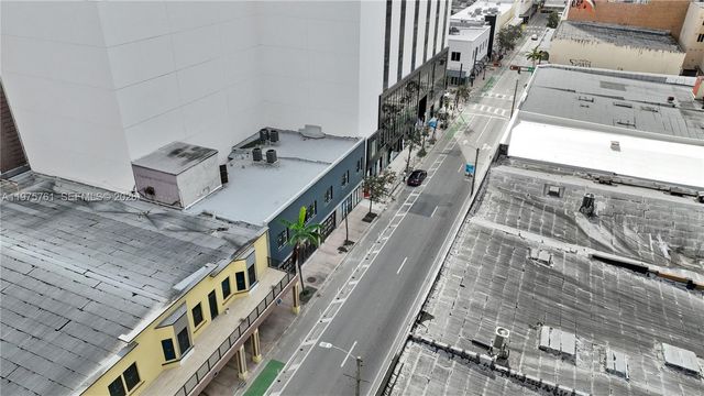 129 N Miami Ave, Miami, FL 33128