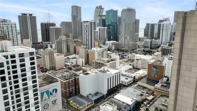 129 N Miami Ave, Miami, FL 33128