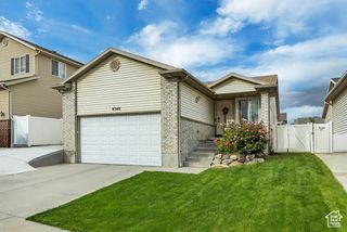 8368 S OAK GATE DR, West Jordan, UT 84081