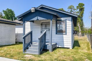 8321 Homewood Lane C, Houston, TX 77028