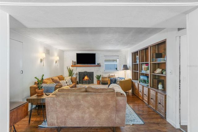 4060 WEBBER STREET, Sarasota, FL 34232