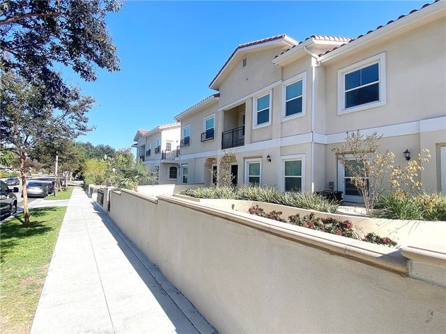 300 Alhambra Road E D, Alhambra, CA 91801