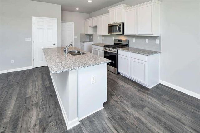 197 Lauritsen Way, Newnan, GA 30265