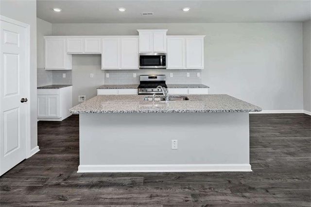 197 Lauritsen Way, Newnan, GA 30265